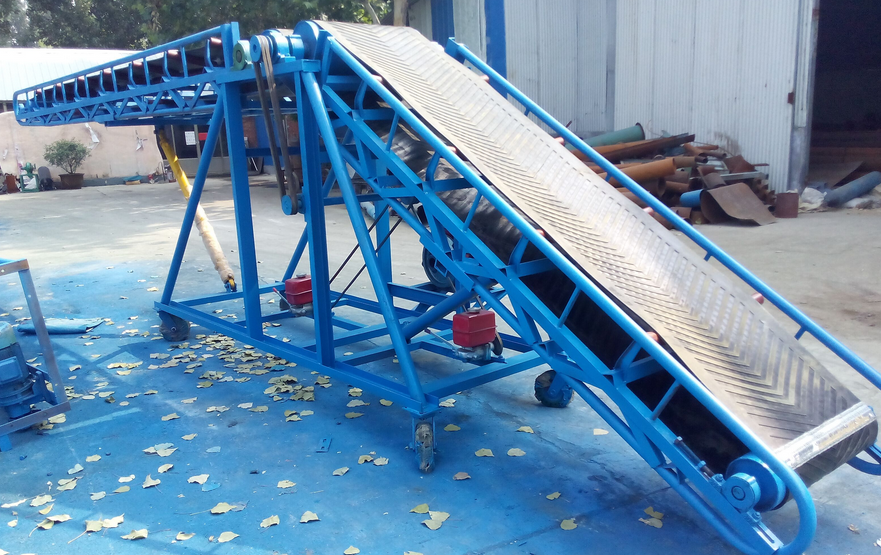 皮帶輸送機(jī)有哪些特點(diǎn)？