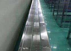 四向穿梭車立體倉(cāng)庫(kù)柔性輸送設(shè)備的特點(diǎn)是什么？