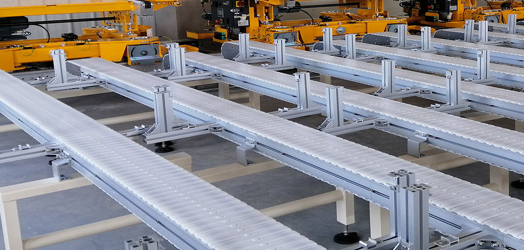 輸送機(jī) 輸送機(jī)